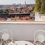 Panoramic Luxury Penthouse 6 People Apartment Milan