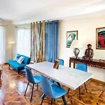Panoramic Luxury Penthouse 6 People Apartment
