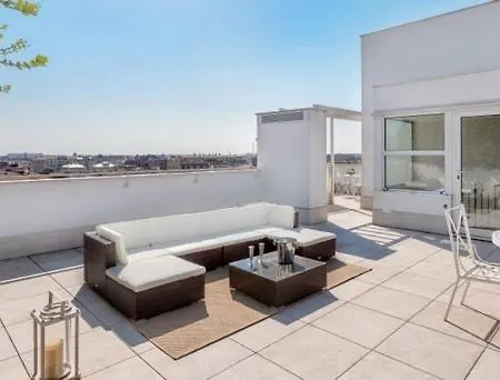 Panoramic Luxury Penthouse 6 People * Milan