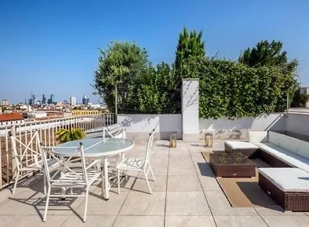 Panoramic Luxury Penthouse 6 People Apartment Milan